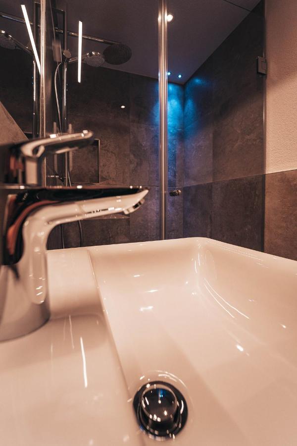 Arlhome - Zuhause Am Arlberg Sankt Anton am Arlberg Szoba fotó